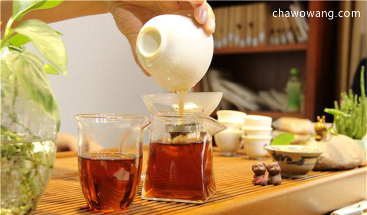 六堡茶是否有收藏价值？如何鉴别六堡茶？