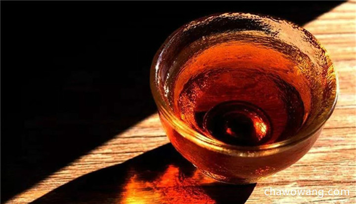 红茶历史简说：阿萨姆红茶、大吉岭红茶和锡兰红茶