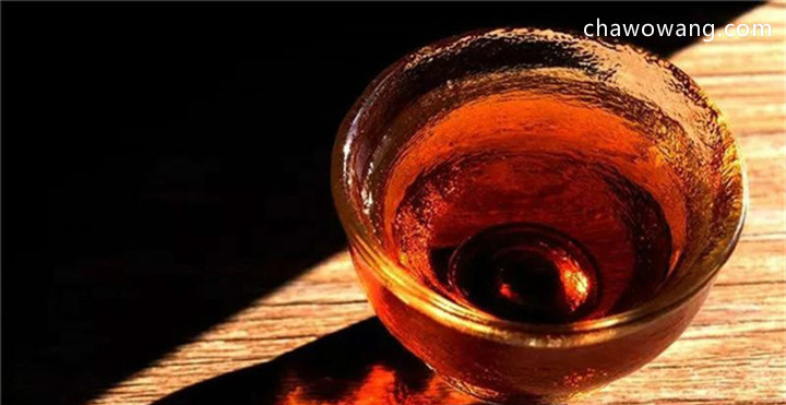滇红茶为什么比一般红茶耐泡？