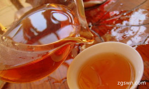 介绍阿萨姆红茶的冲泡方法及功效