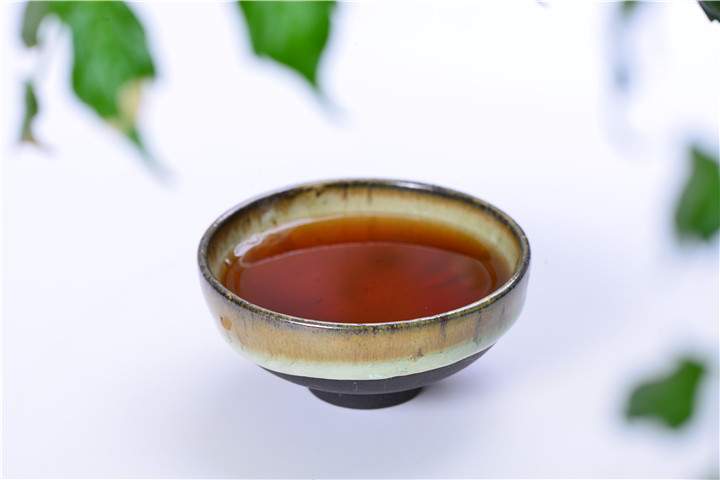 黑茶中茯砖茶的金花“益生菌”