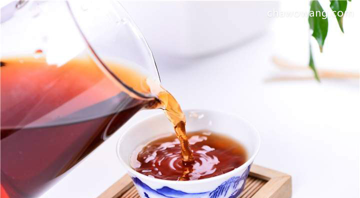黑茶是泡着喝好还是煮着喝好？