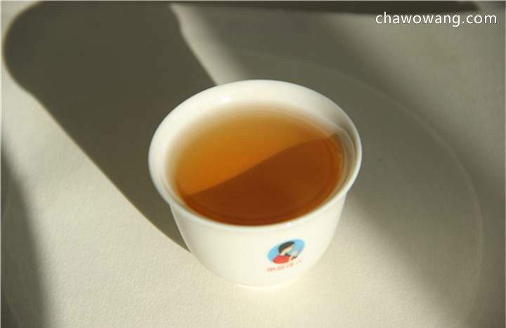 台湾乌龙茶可分为哪些种类？有什么功效？