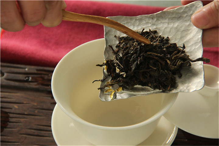 黑茶除了配奶茶还能和什么茶配在一起呢？
