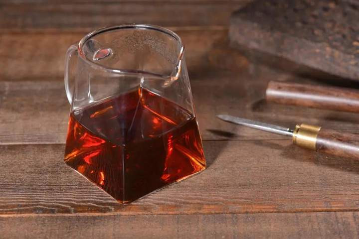 黑茶“属性”是凉还是热？泡水喝的禁忌