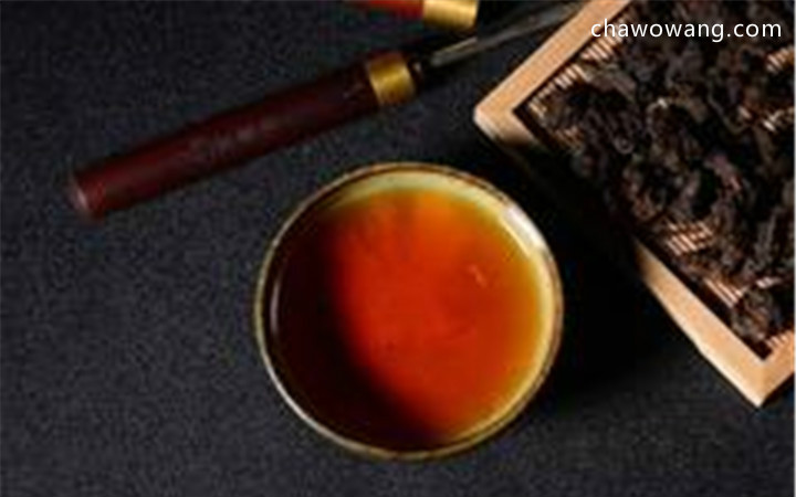黑茶的作用功效：助消化解油腻