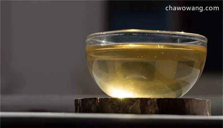 青茶为什么被叫乌龙茶？