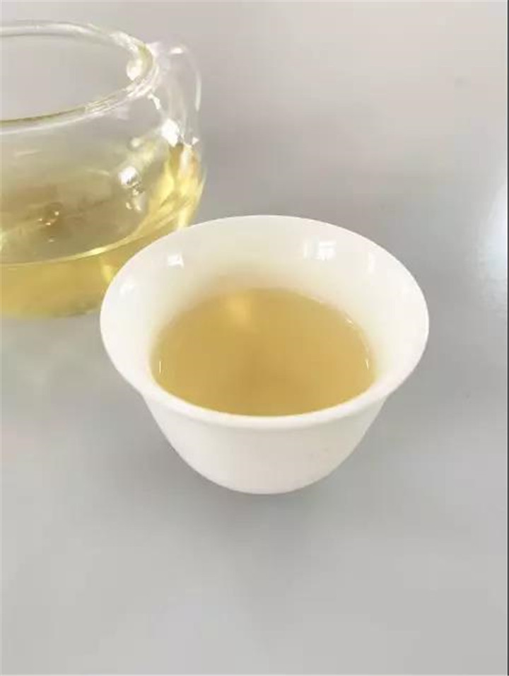 福鼎白茶，存藏几年才好喝？