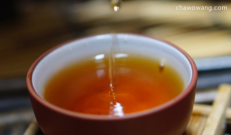 优质滇红茶会不会有色素