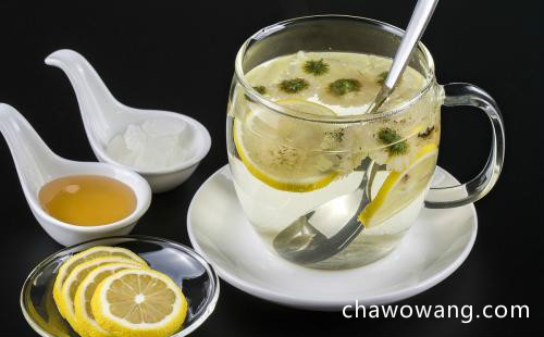  柠檬菊花茶的功效，适用于上火症状!