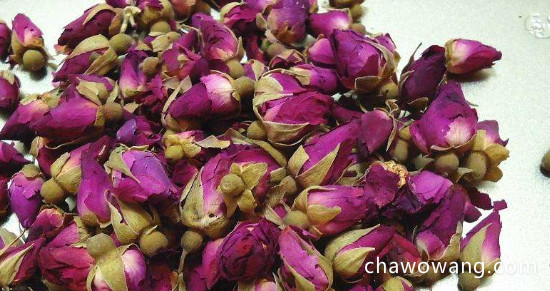 什么品种玫瑰花茶最好 玫瑰花泡水哪个品种好？