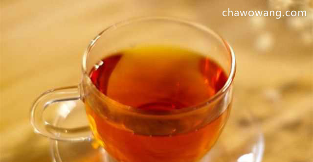 什么茶具适合泡锡兰红茶 青花瓷