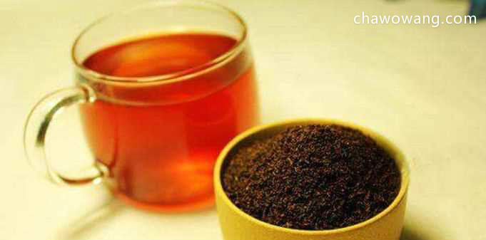 什么茶具适合泡锡兰红茶 青花瓷
