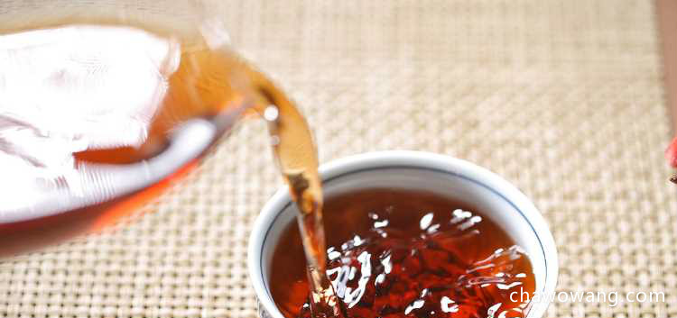 六堡茶多久能除湿 喝六堡茶的适宜人群