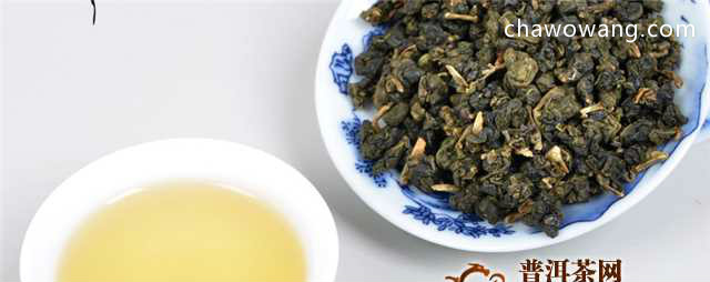 首先，从其品质特征上看，无法判断冻顶乌龙属于什么茶。 其次，从加工工艺上看，冻顶乌龙属于乌龙茶而不属于绿茶。