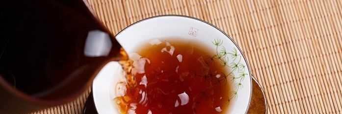 在云南买的普洱熟茶为什么茶叶杆比较多？