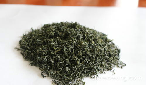 喝崂山绿茶有什么好处 饮用崂山绿茶的注意事项