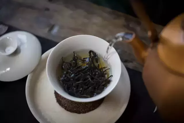 祁门红茶，初夏里的暗香浮动