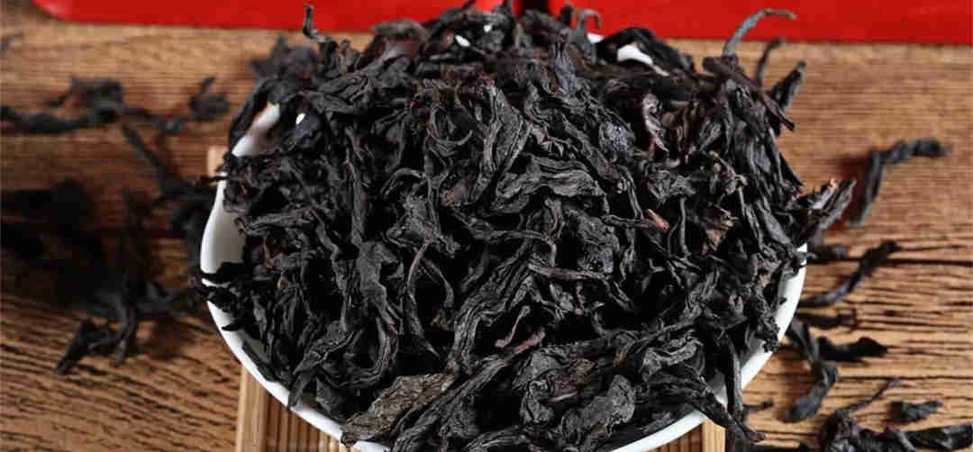 母树大红袍：中国最珍贵植物之一，投保1亿元，一斤茶叶售价520万