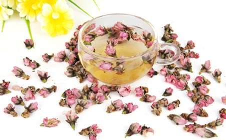 哪些人不能喝桃花茶 喝桃花茶的副作用有哪些