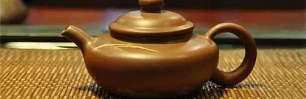 紫陶开壶的两个主要原因 稍复杂一点的开壶方法如下
