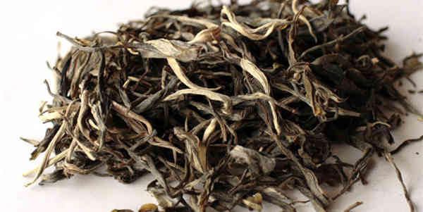 2016云南普洱茶价格回落，老班章春茶收购价1800元/kg
