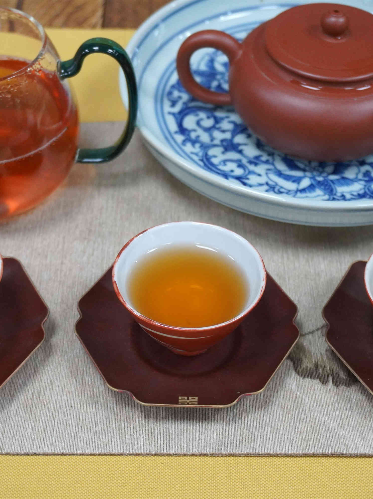 普洱茶十大知名品牌中，这6大普洱品牌的中期茶很划算！建议收藏