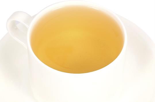 金黄透亮的苦荞茶